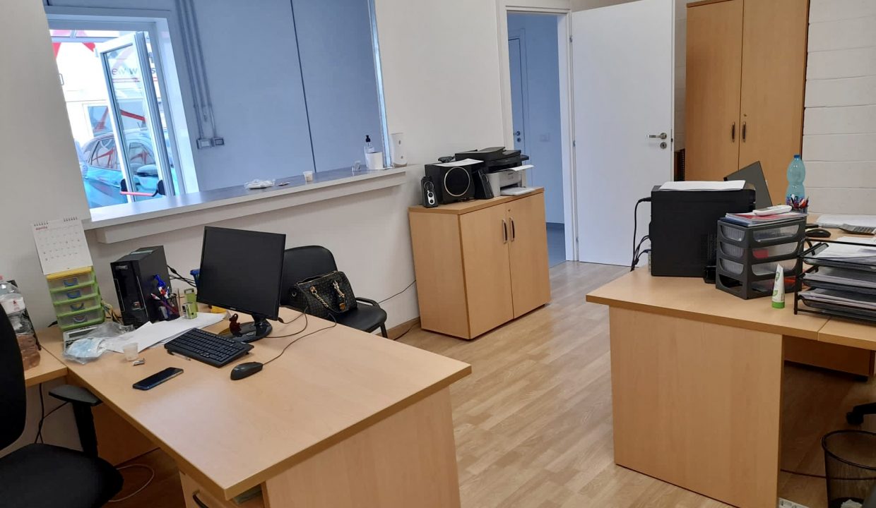 df010140-1ee7-40a2-b893-c3a5431d2a27